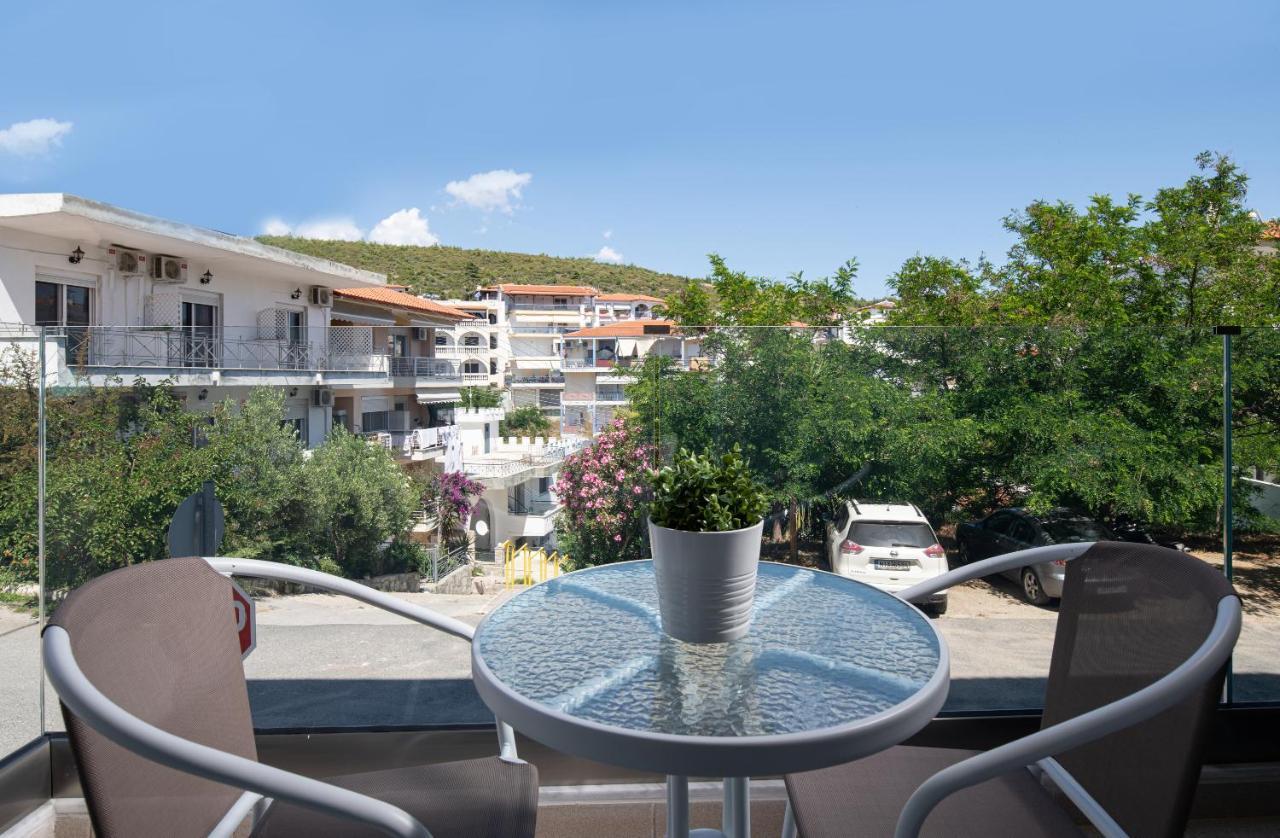 Olenia Luxury Apartments 3 Néos Marmarás Exterior foto